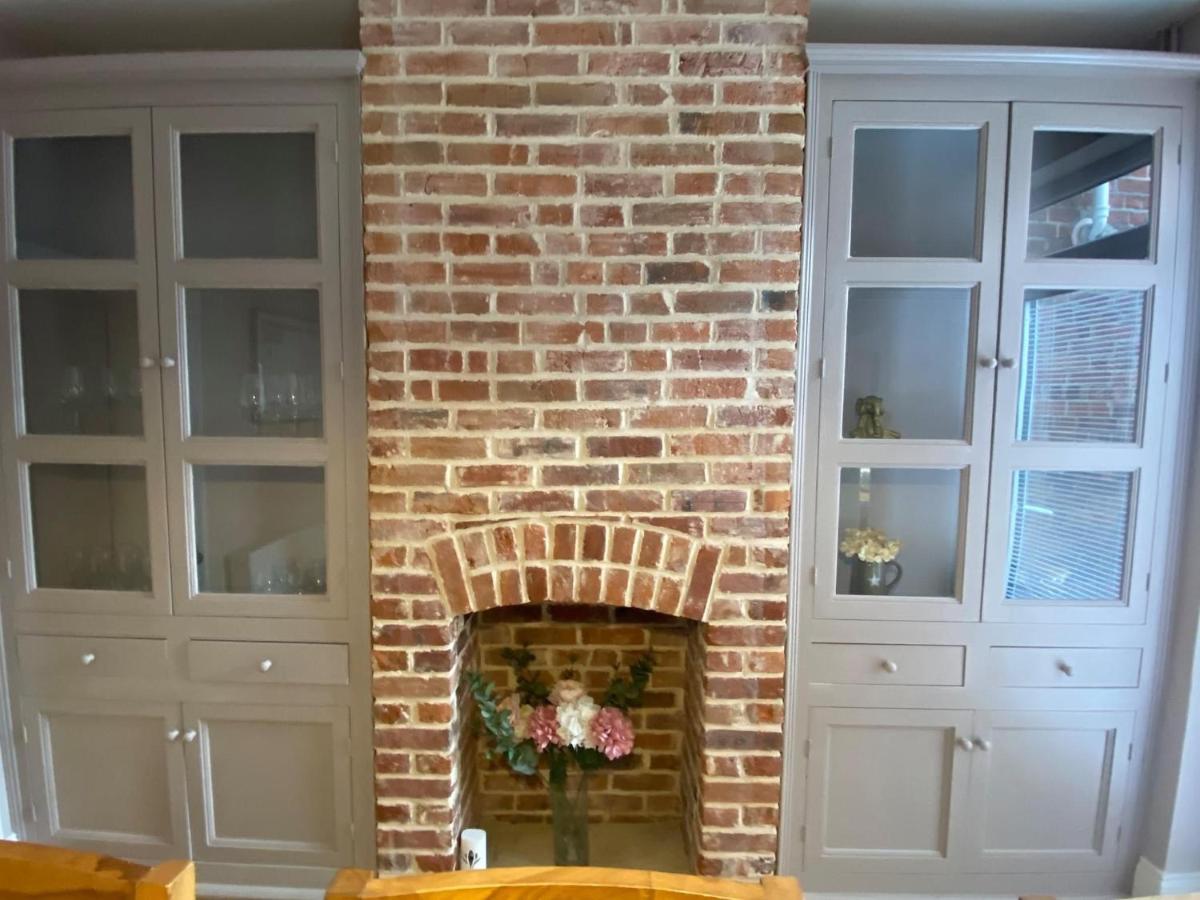 Luxurious 3 Bedroom House With Permit Parking Norwich Exterior photo