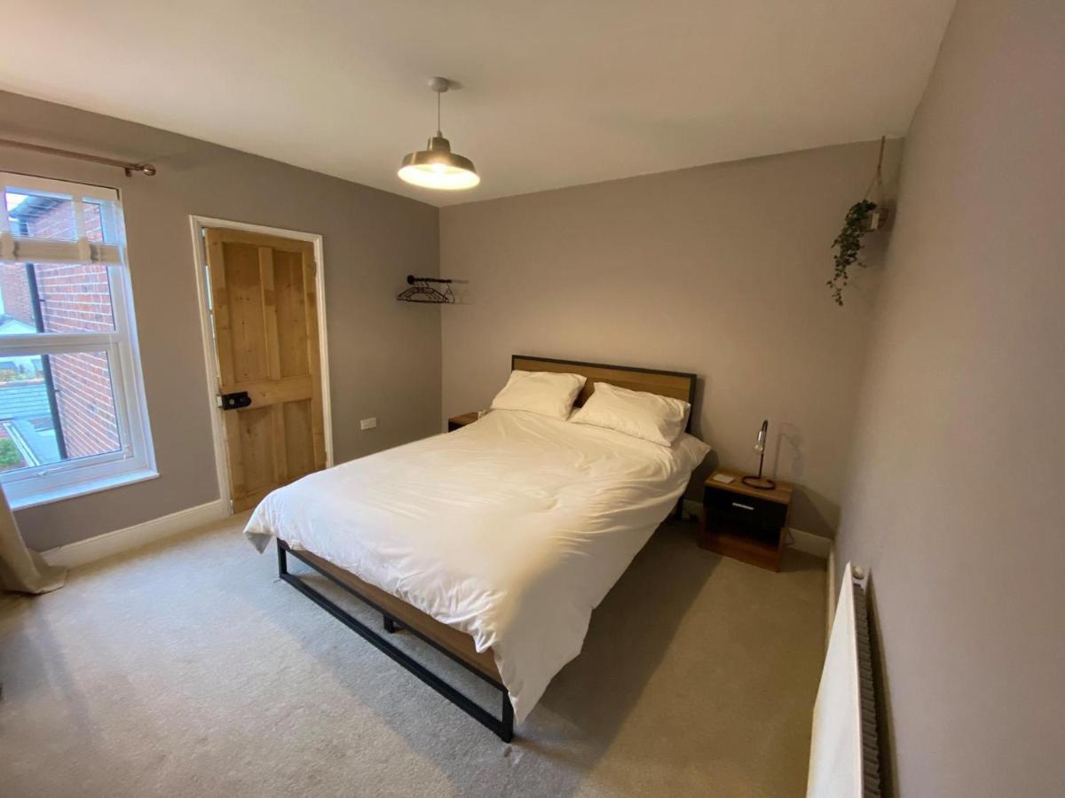 Luxurious 3 Bedroom House With Permit Parking Norwich Exterior photo