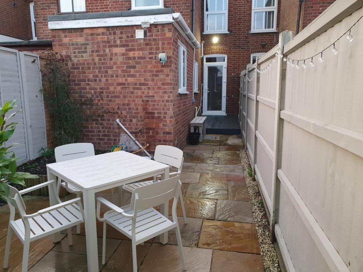 Luxurious 3 Bedroom House With Permit Parking Norwich Exterior photo